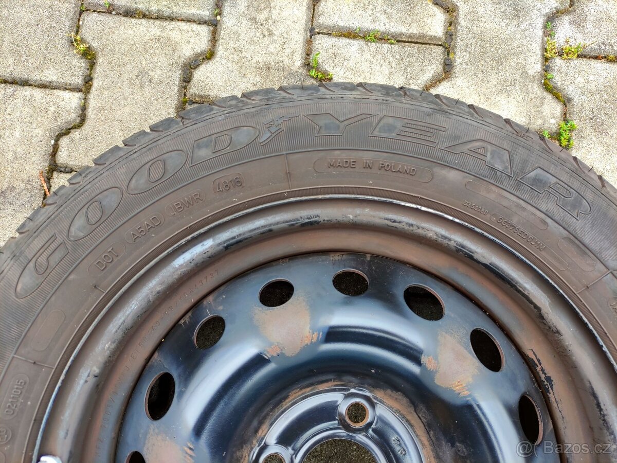 Kompletní kola na Dacia Sandero I ,185/65/15. - 6