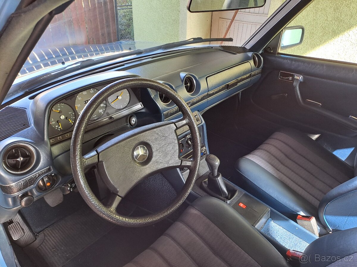 Mercedes- benz 123 - 6