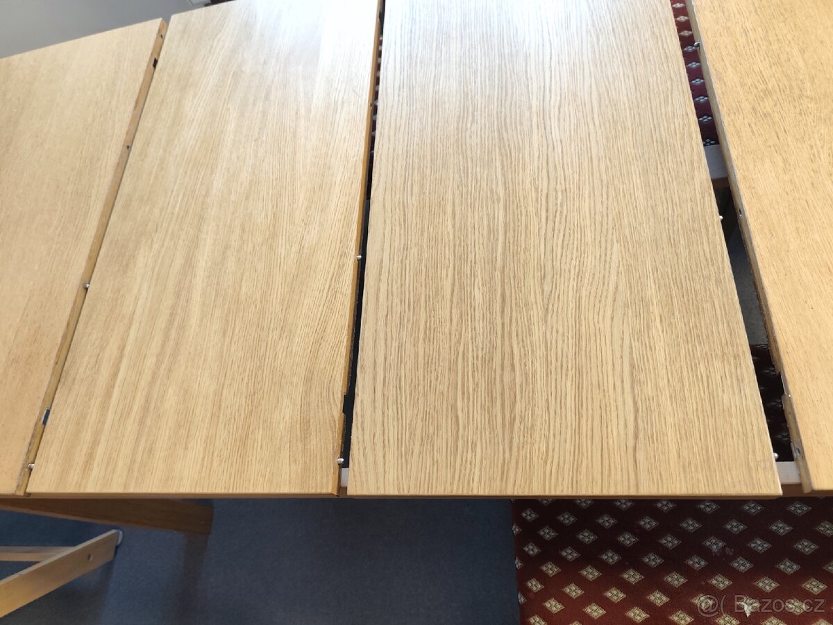 Rozkládací stůl IKEA Bjursta - 6