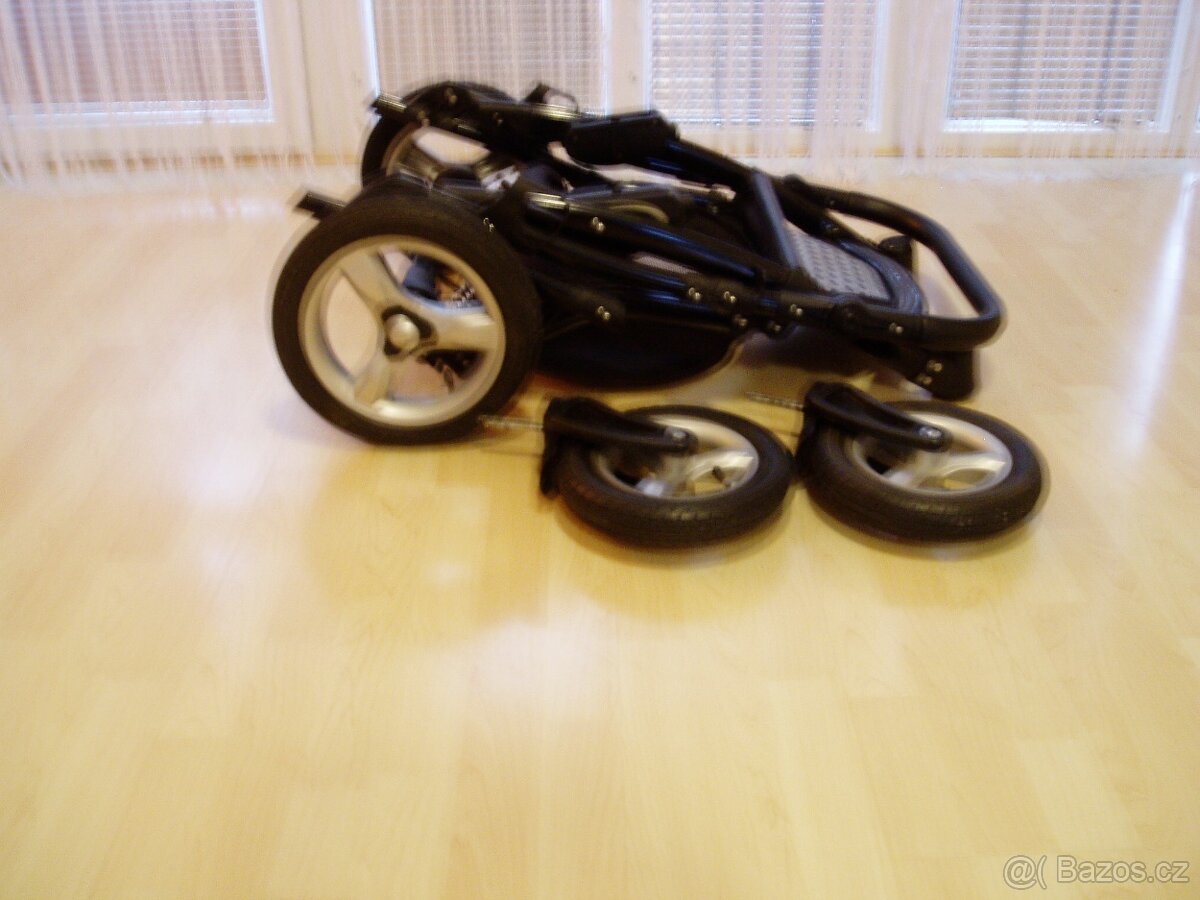 Prodám kočarek 3v1 - 6