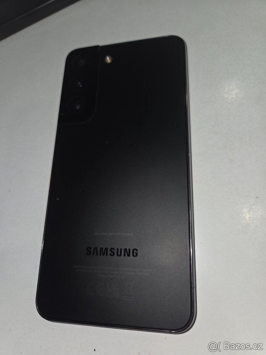 Samsung Galaxy s22 černý TOP stav - 6
