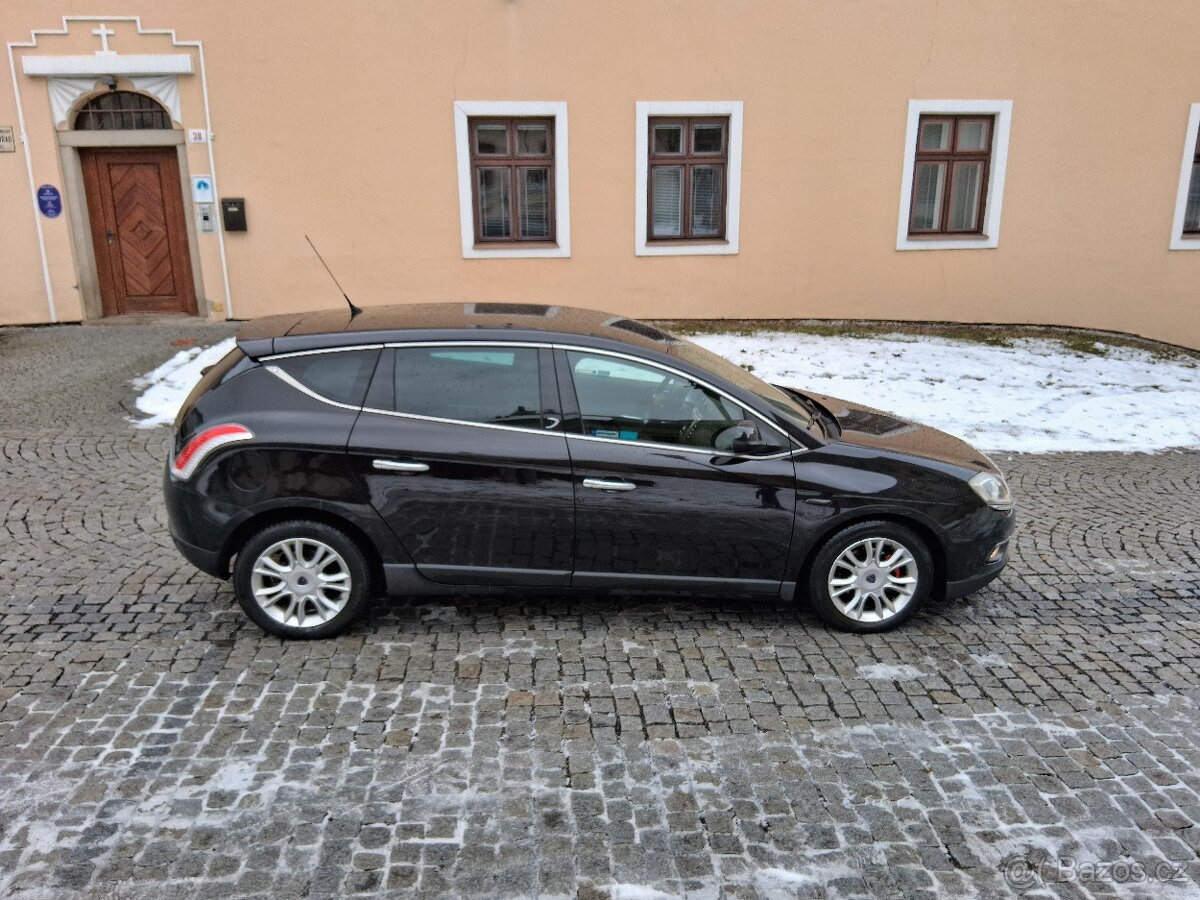 Lancia delta 1.6 multijet 88kw TOP - 6