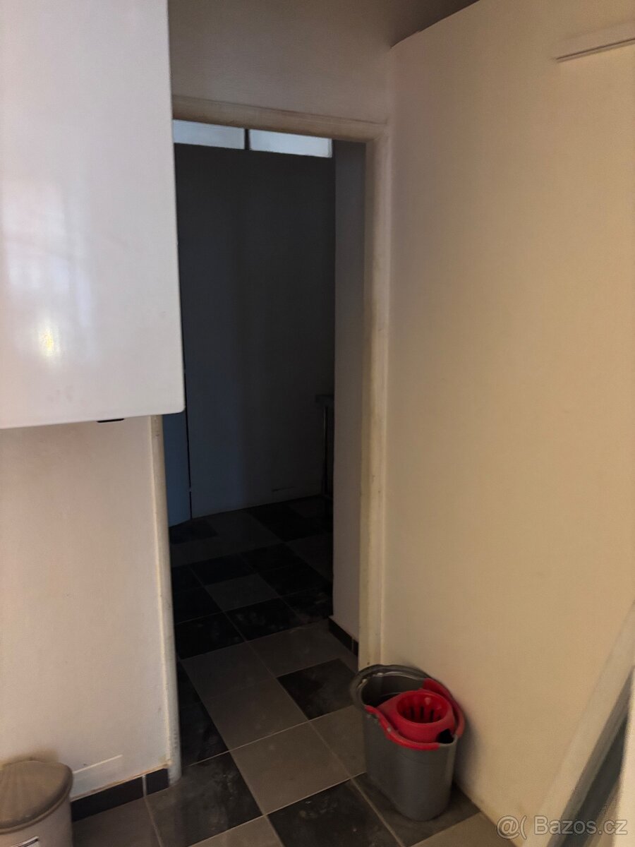 Prostor pro restaurace, rychlé občerstvení - 6