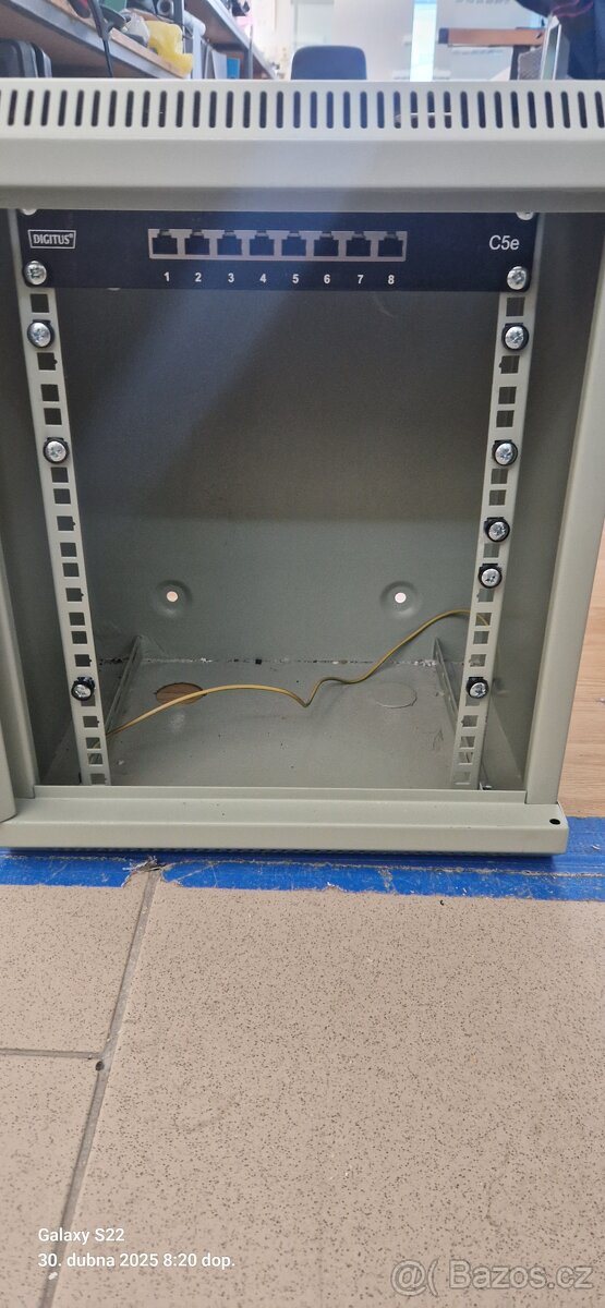 Datacom 10" nástěnní 9U - 6