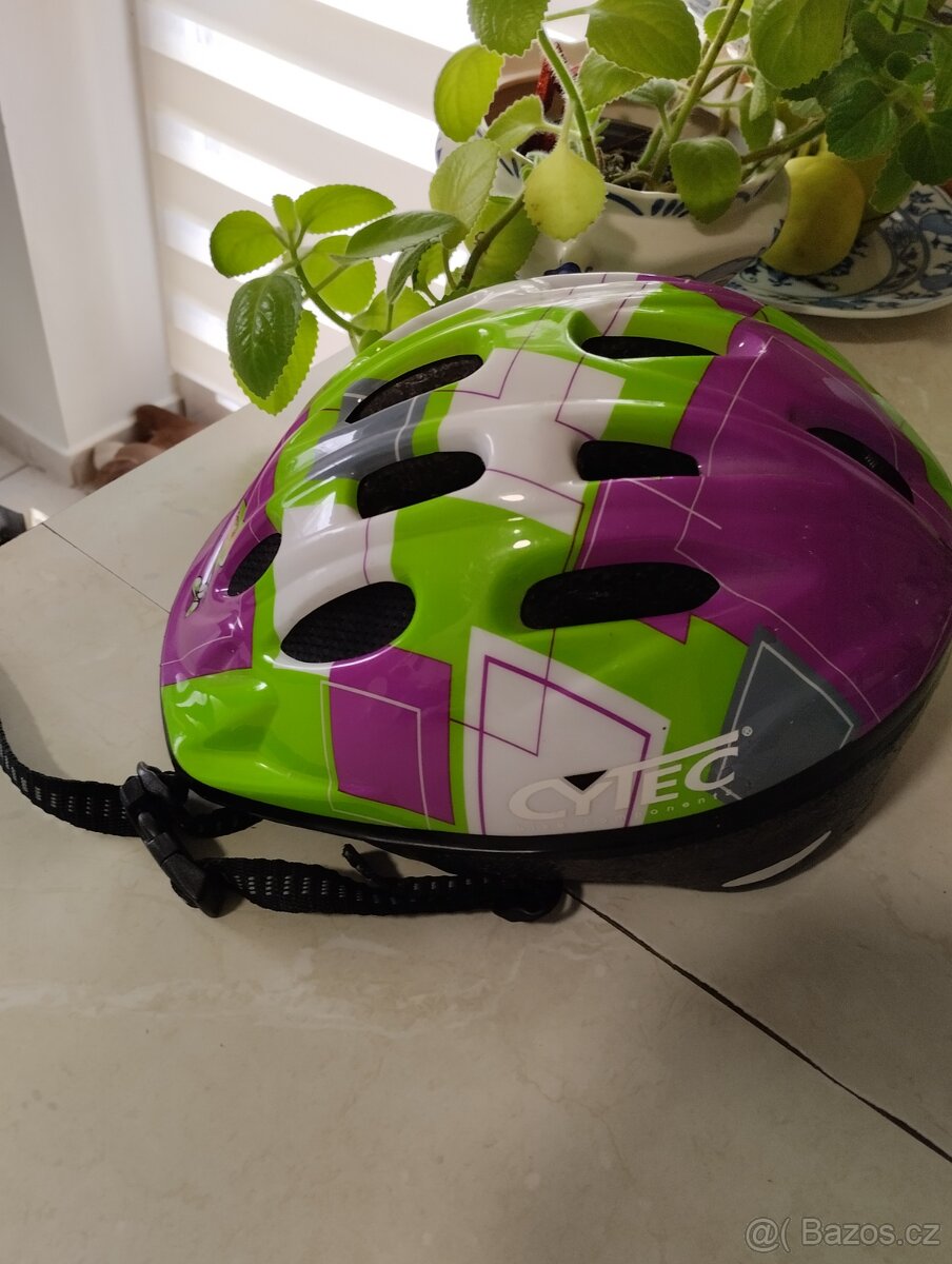 Přilba a rukavice - 6