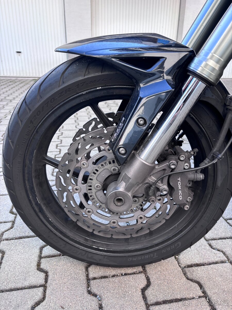 Kawasaki Versys 1000 - 6
