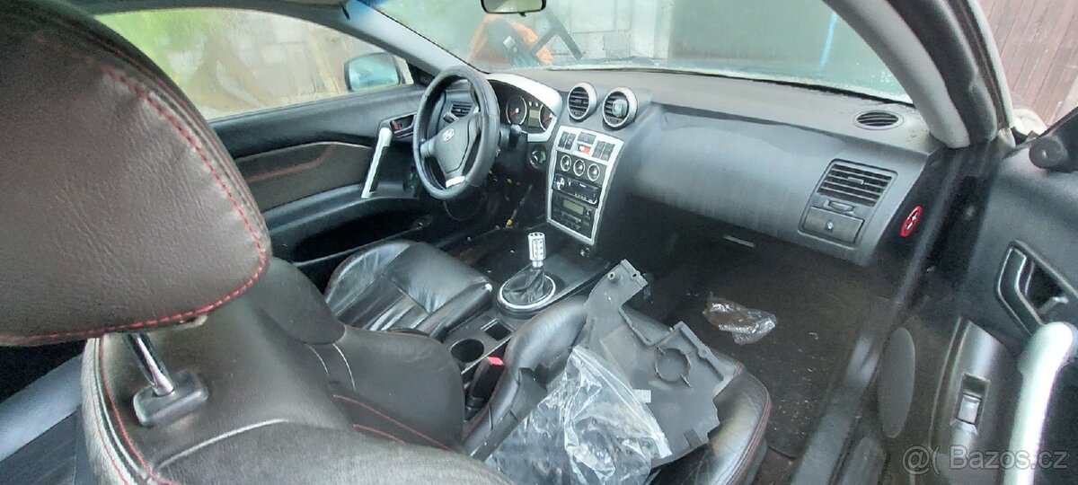 Hyundai cupe 2l - 6
