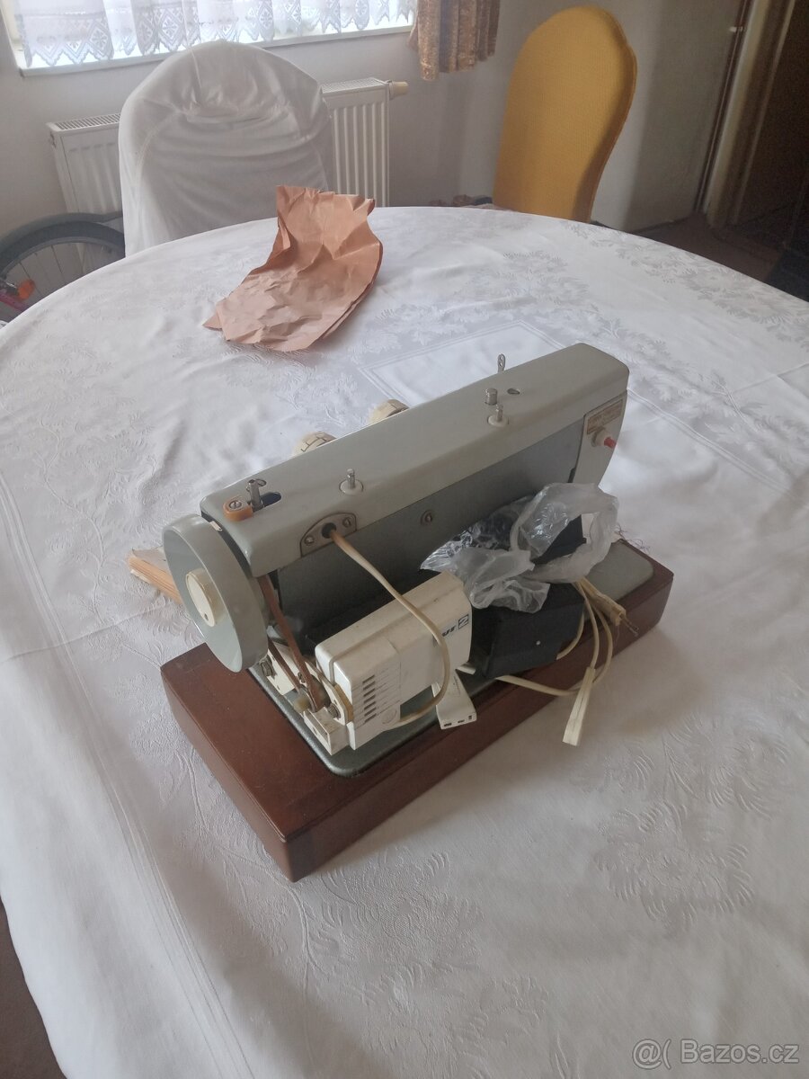 Sici stroj elektricky - 6