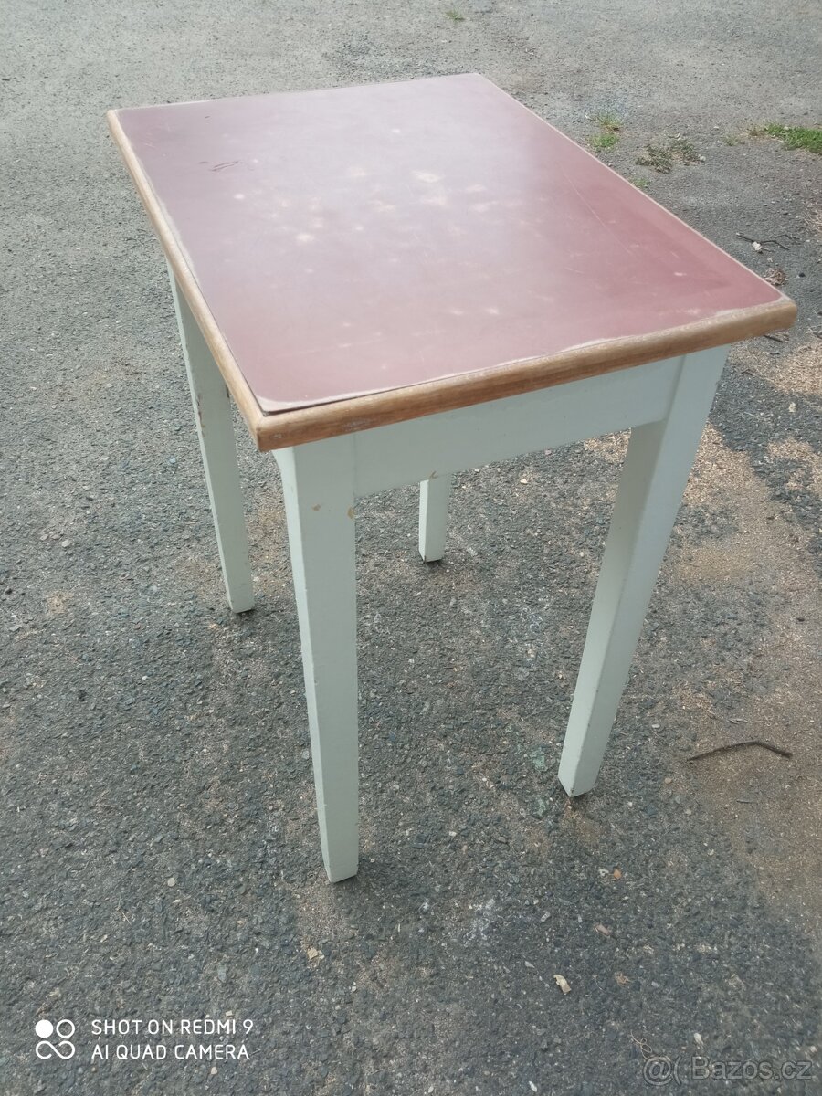 Retro stolek - 6