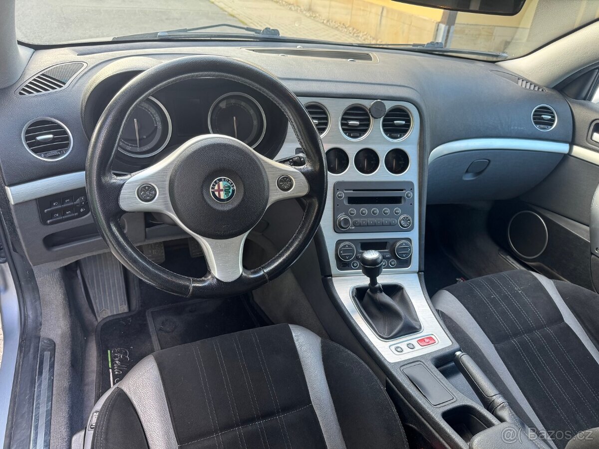 Alfa Romeo Brera 2.2 JTS - 6