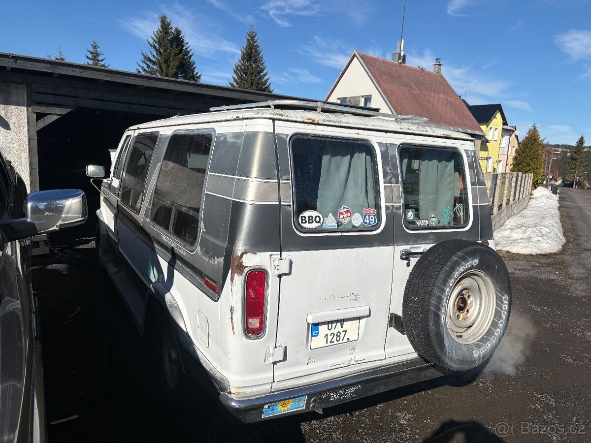 Ford e-150 - 6