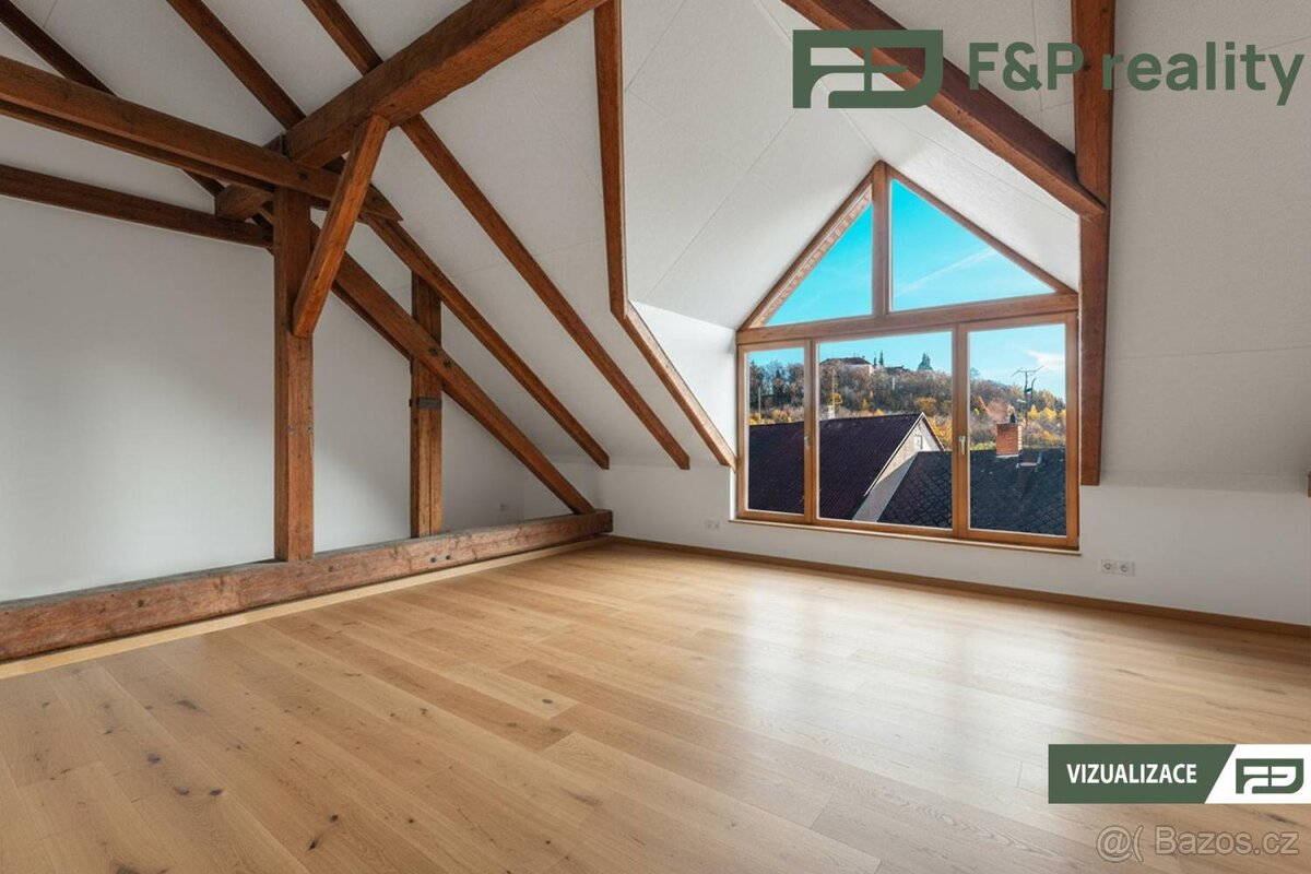 Prodej rodinného domu v centru Příbrami se 2 bytovými jedno - 6