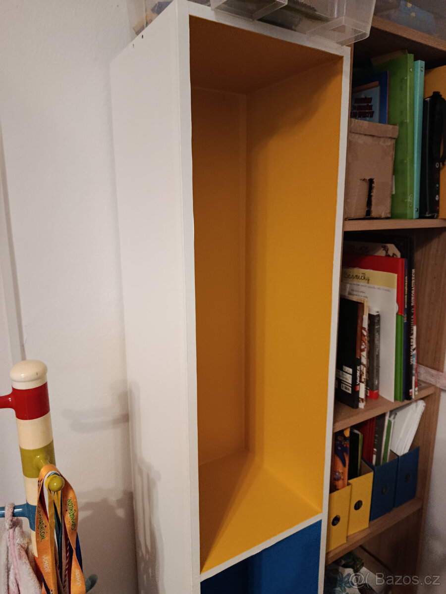 Pracovní stůl + police - 6