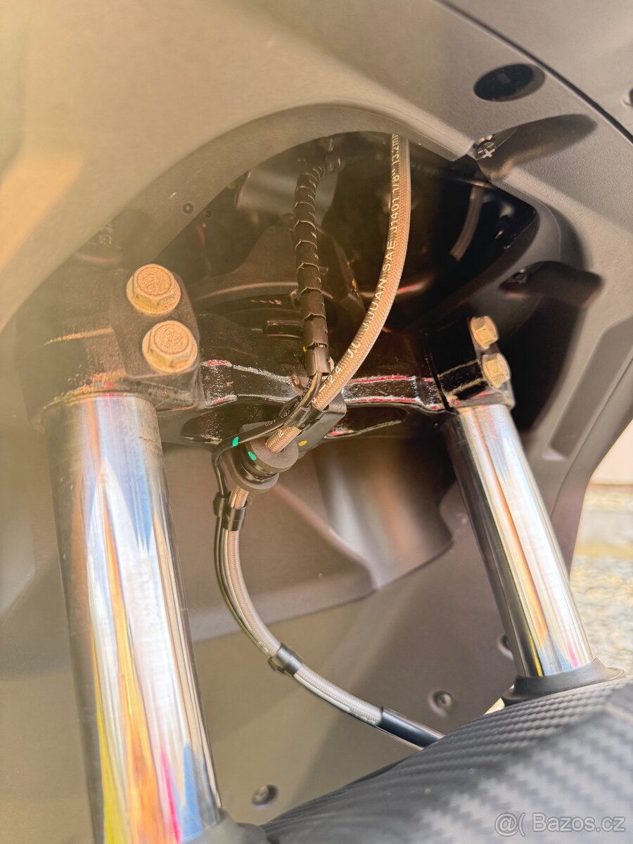 Aprilia SR GT 125 GP REPLICA - 6