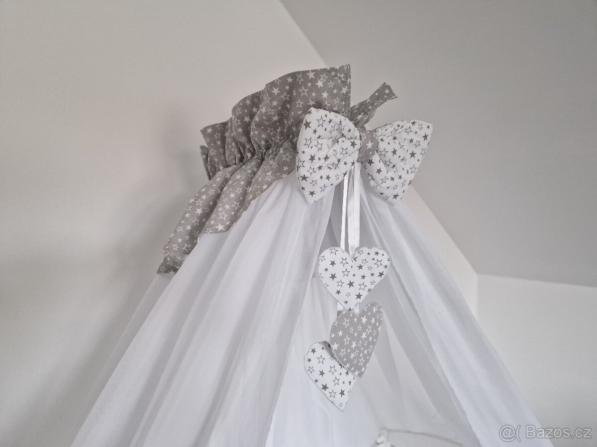 Postýlka s vybavením - 6