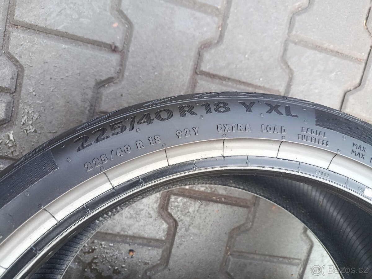 225/40/18 letní pneu continental - 6