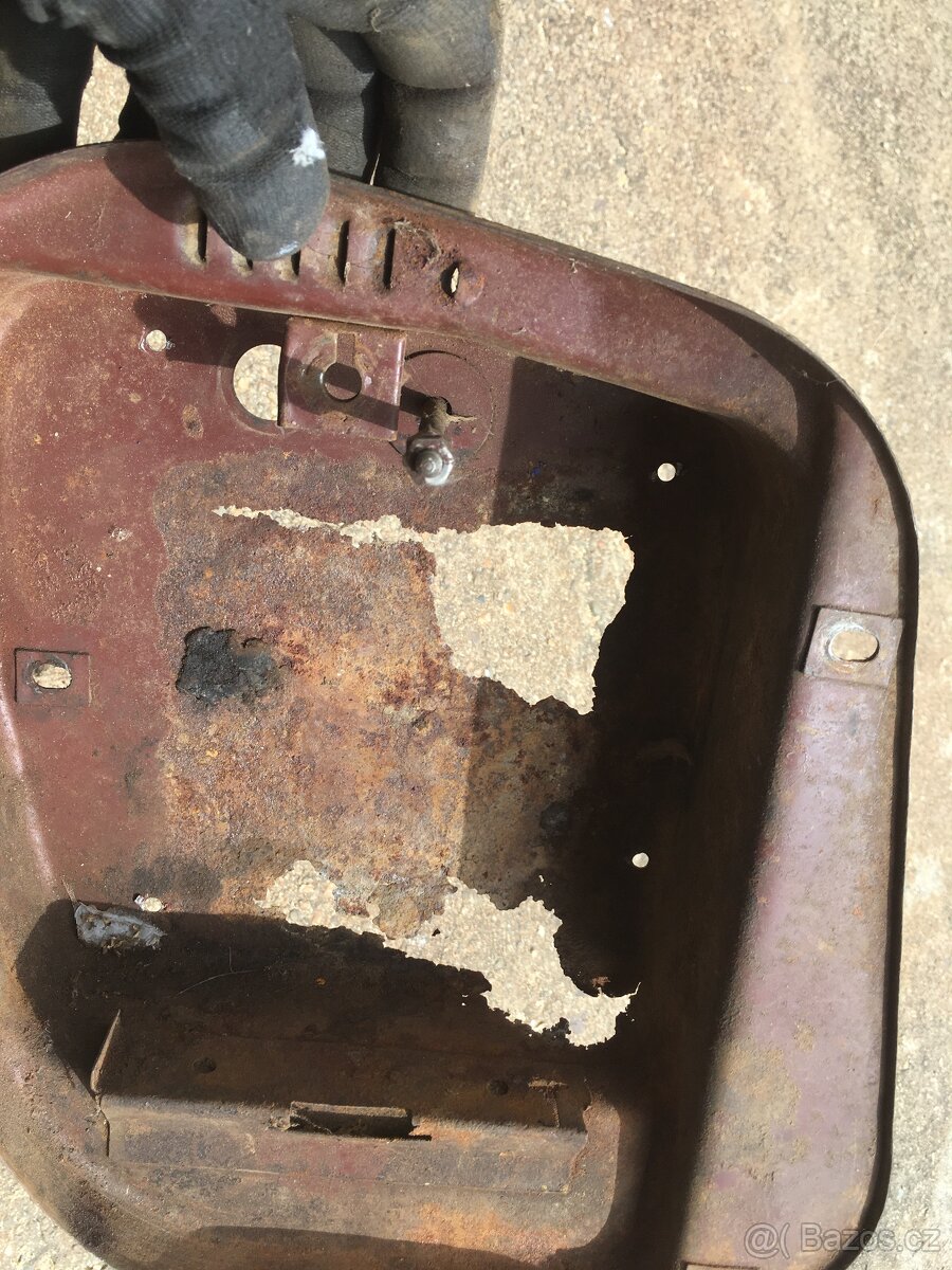 Bateriový kastlík - 6