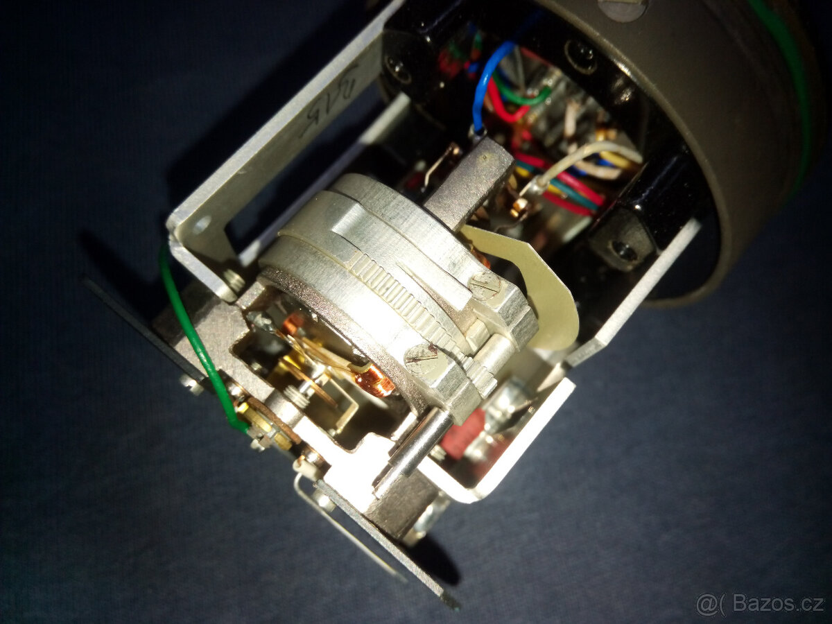 Měřící přístroj - tlakoměr - PLATÍ do SMAZÁNÍ - 6