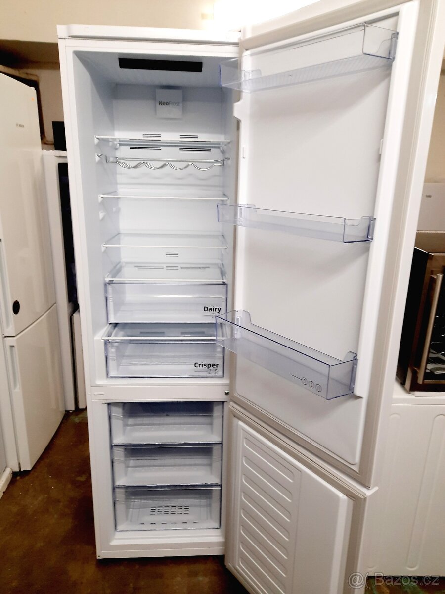 Nová lednice BEKO NeoFrost 203 cm, ZÁRUKA RCNA 406E60WN - 6