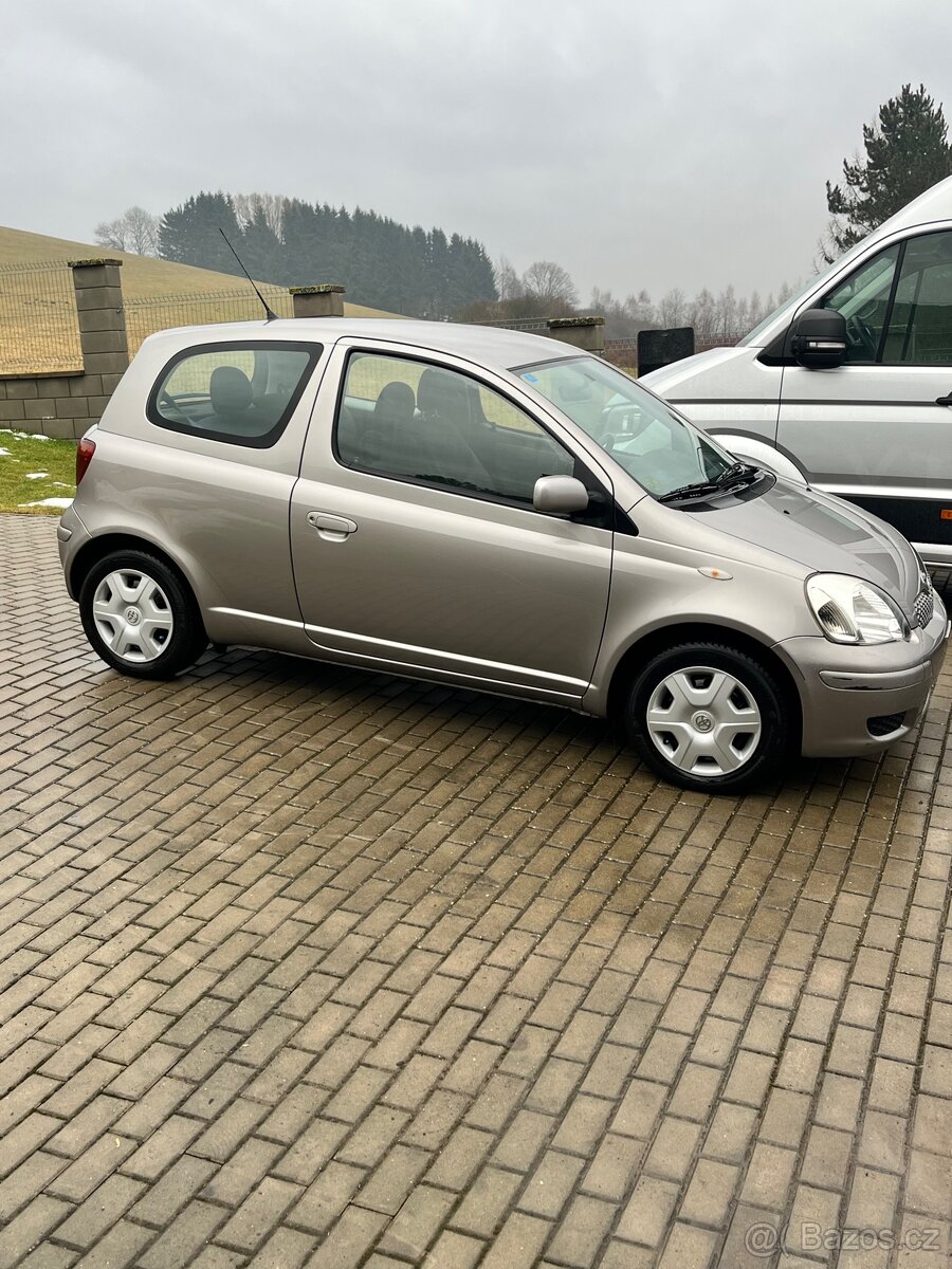 Toyota Yaris 1.4 D4d - 6