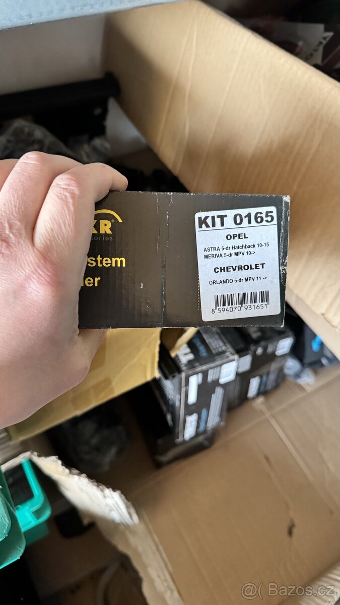 Prodám příčníky Hakr Alu hliníkové - 6