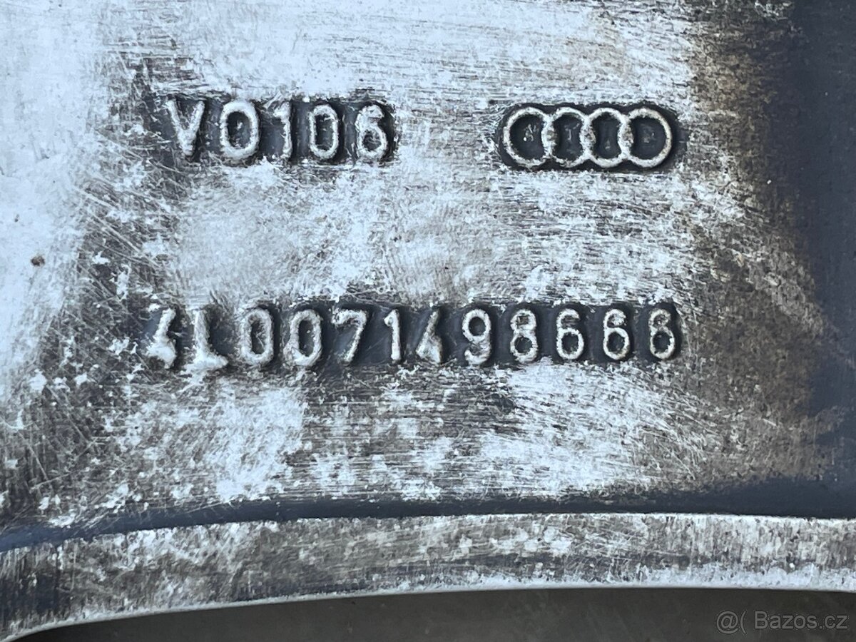 AUDI 18" - 6