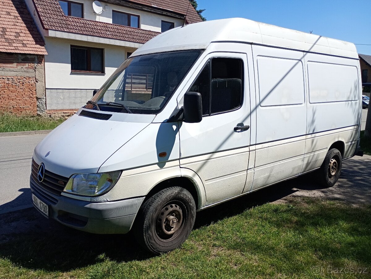 Mercedes Benz SPRINTER - 6