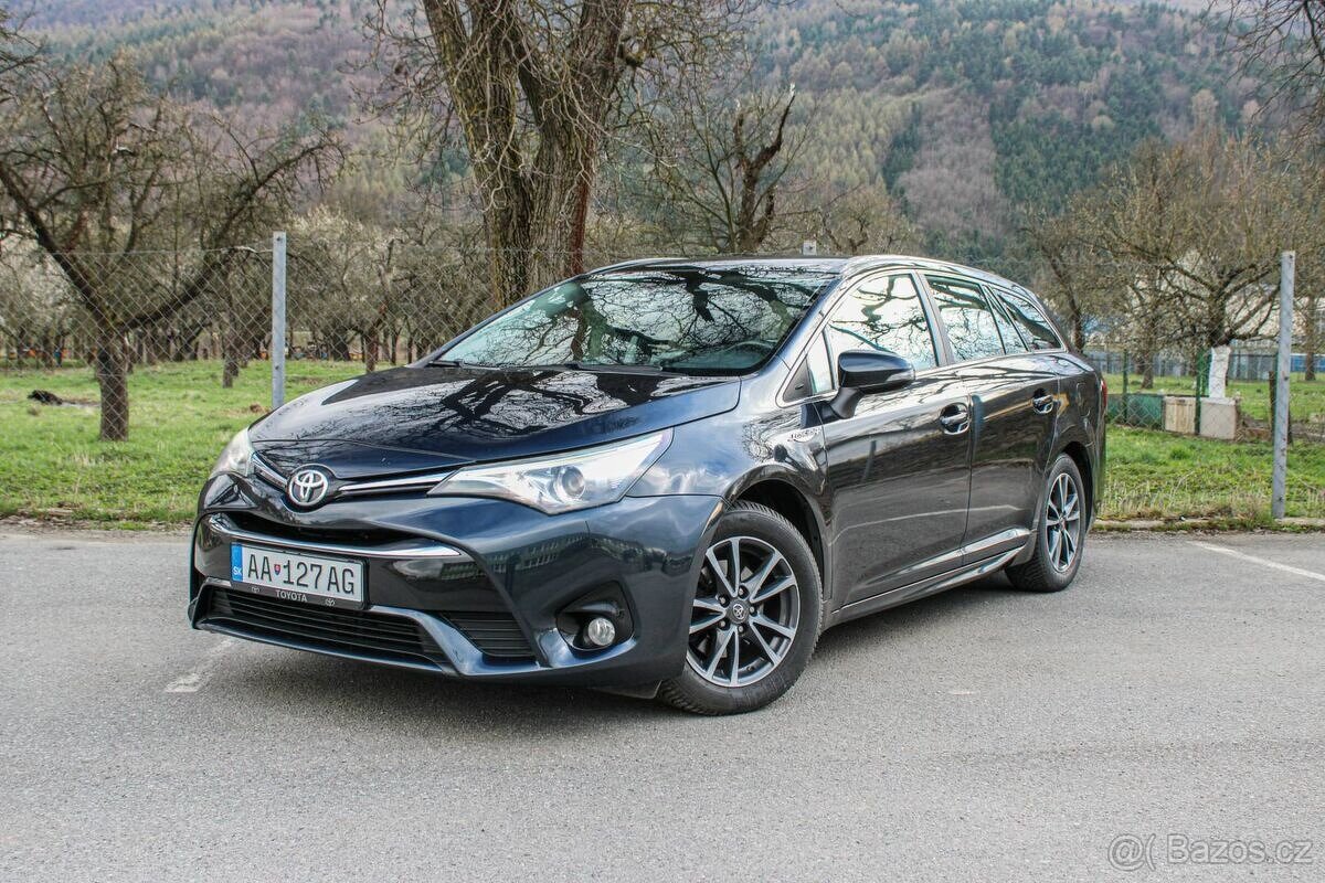 Toyota Avensis Combi 1.6 D-4D - 6