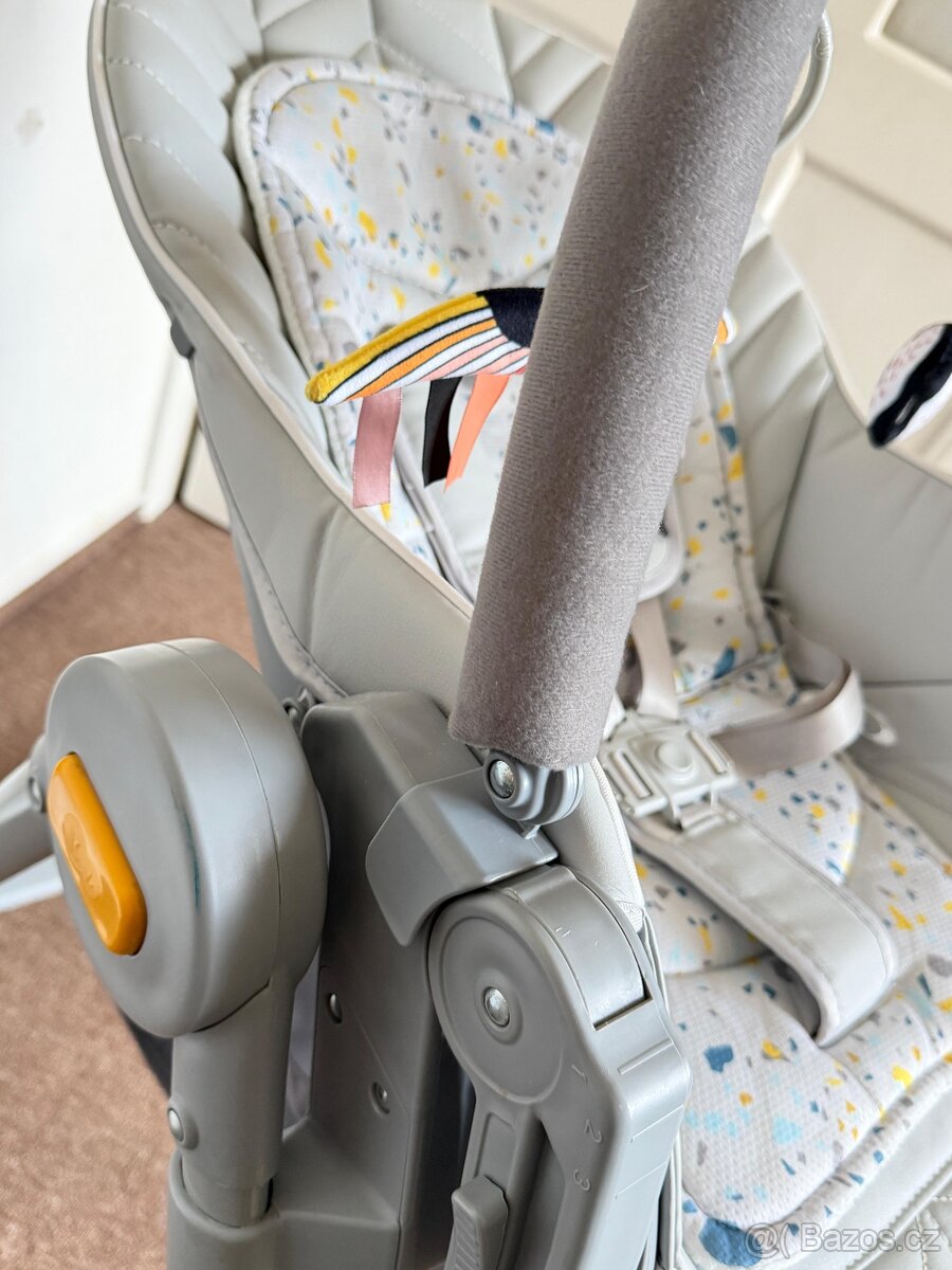 Kinderkraft Lastree 2w1 - jídelní židlička, lehátko - 6