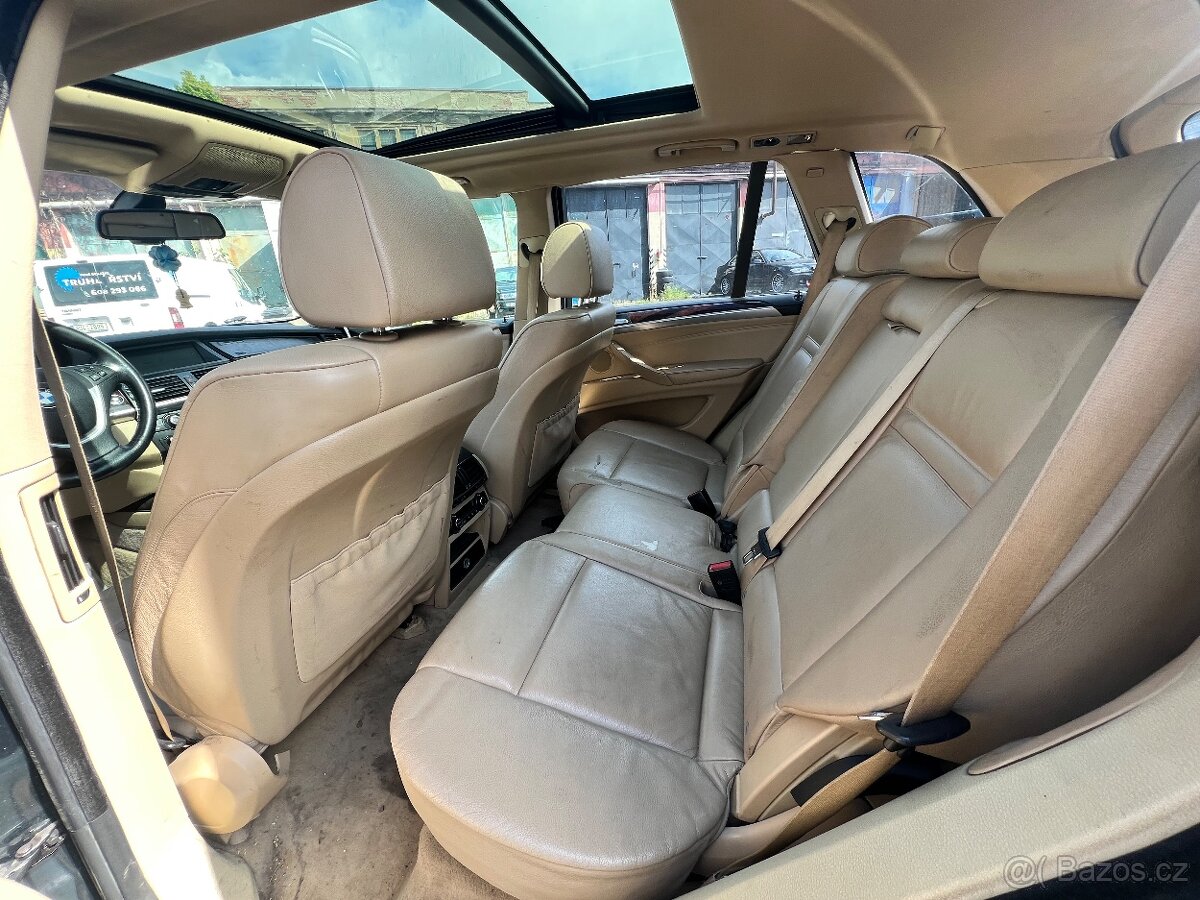 Bmw x5 e70 3.0d 173kw Tiefgrün na díly - 6