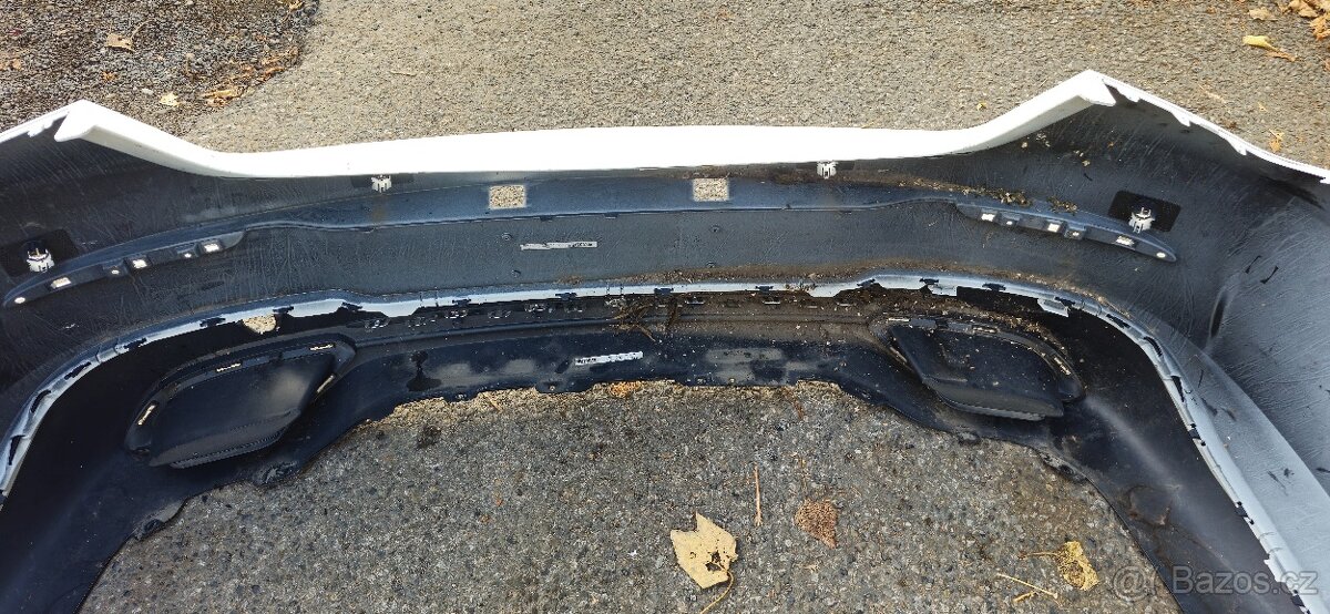 Zadni naraznik mercedes benz CLA W118 - 6