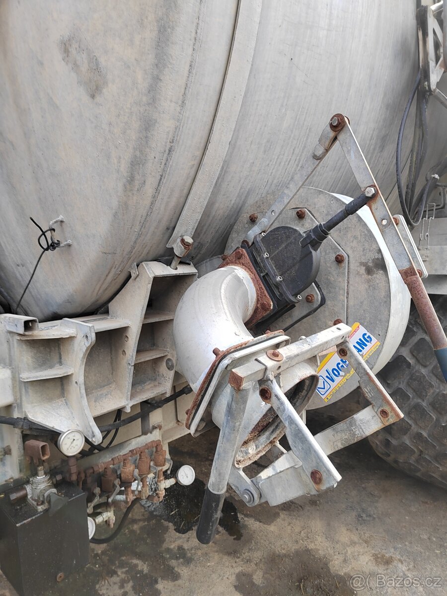 Prodám cisternu na kejdu, digestat Kaweco - 6