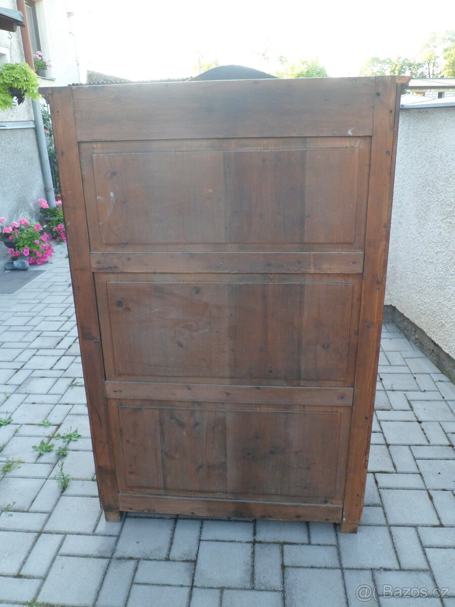 STAROŽITNÝ SKLENÍK - 6