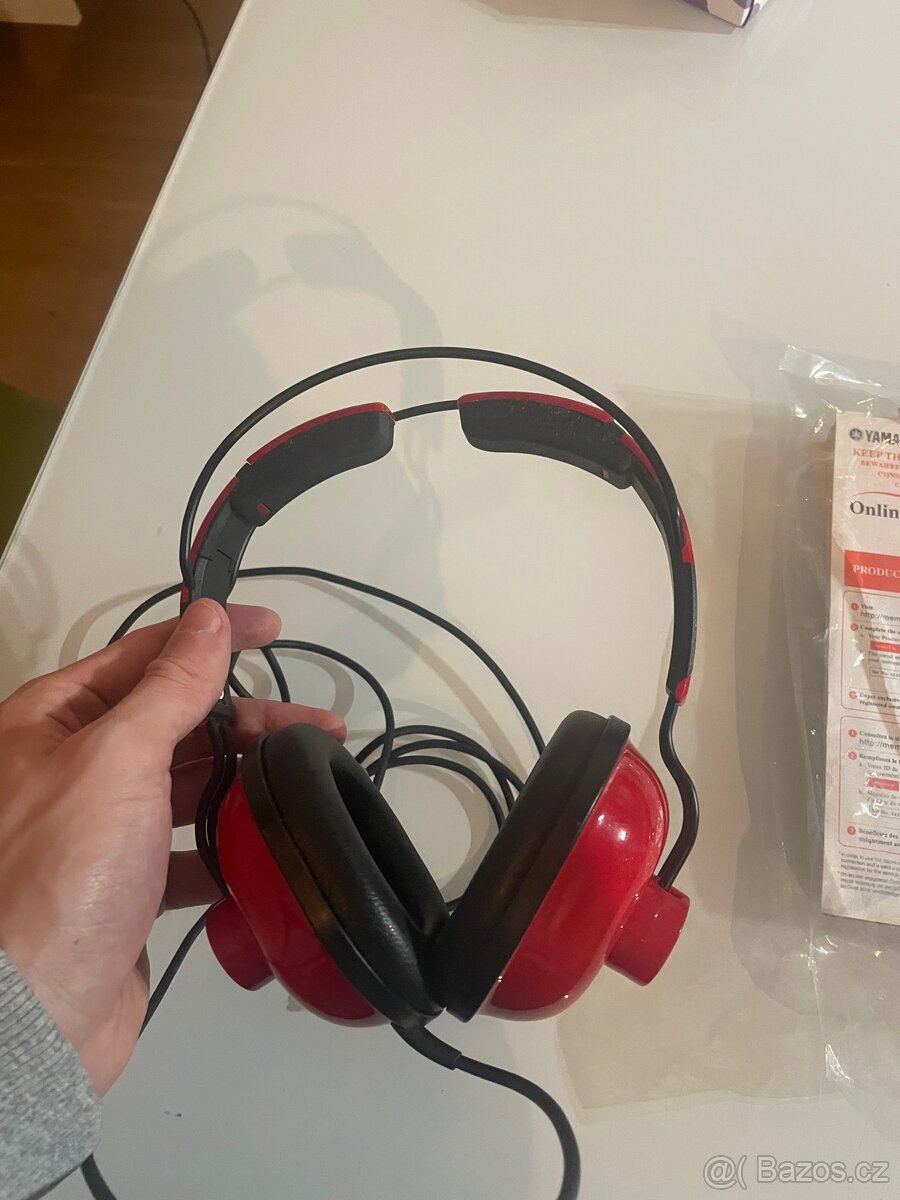 YAMAHA - digitální klávesy NP-12B - 6