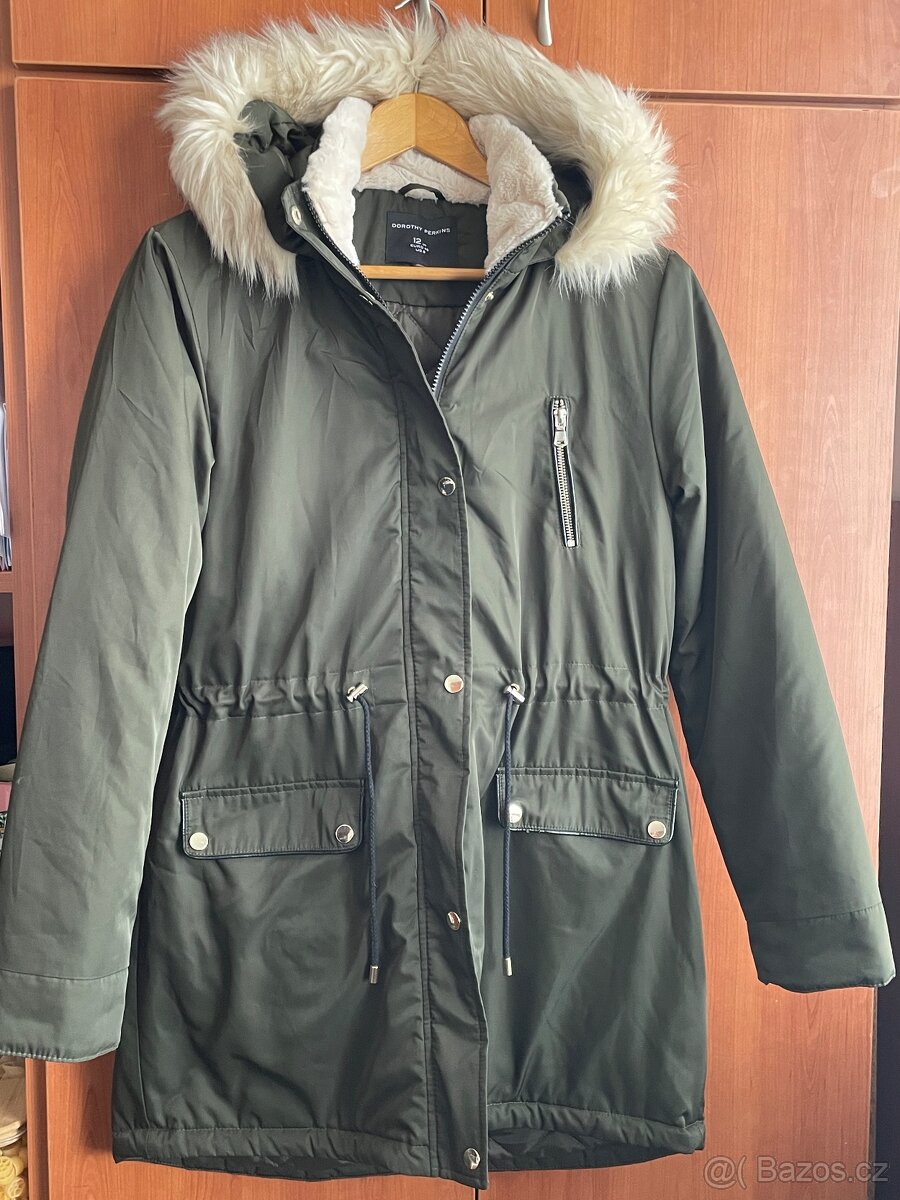 Dámské oblečení, vel. 40/42, L - 6