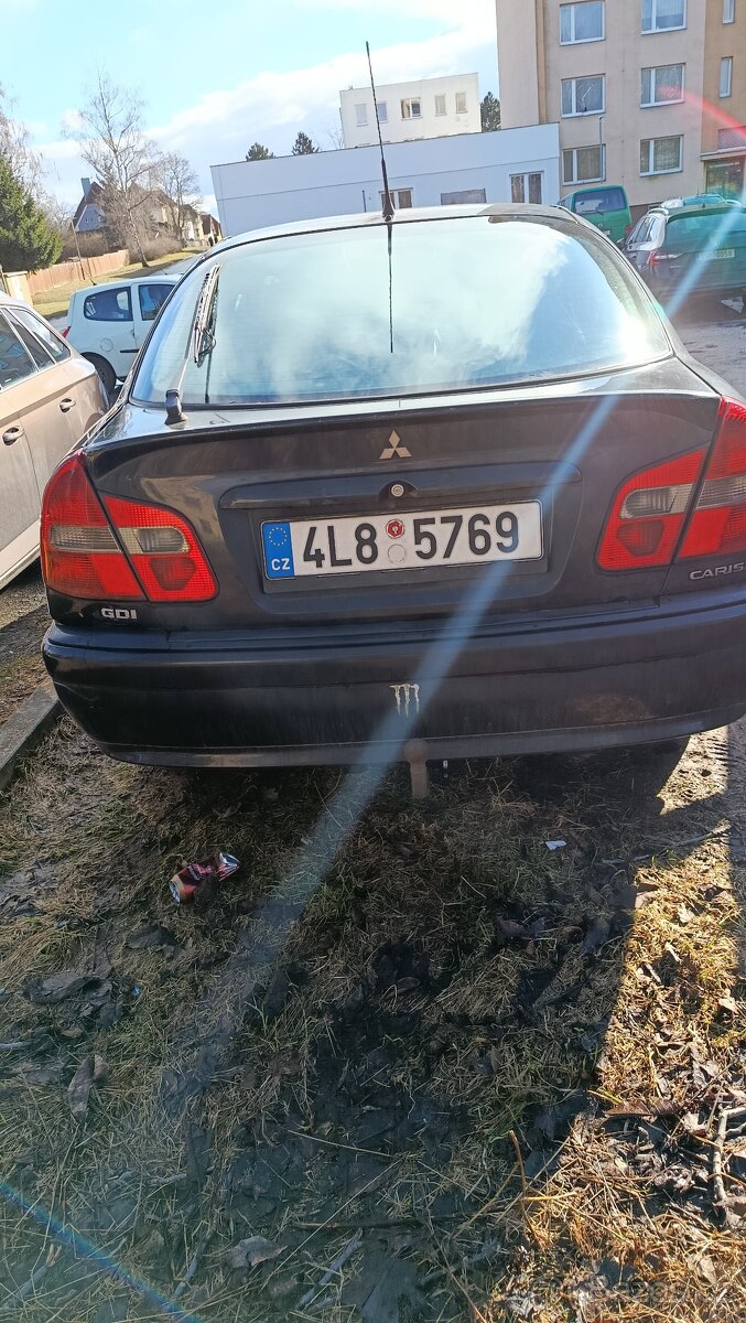Mitsubishi carisma - 6