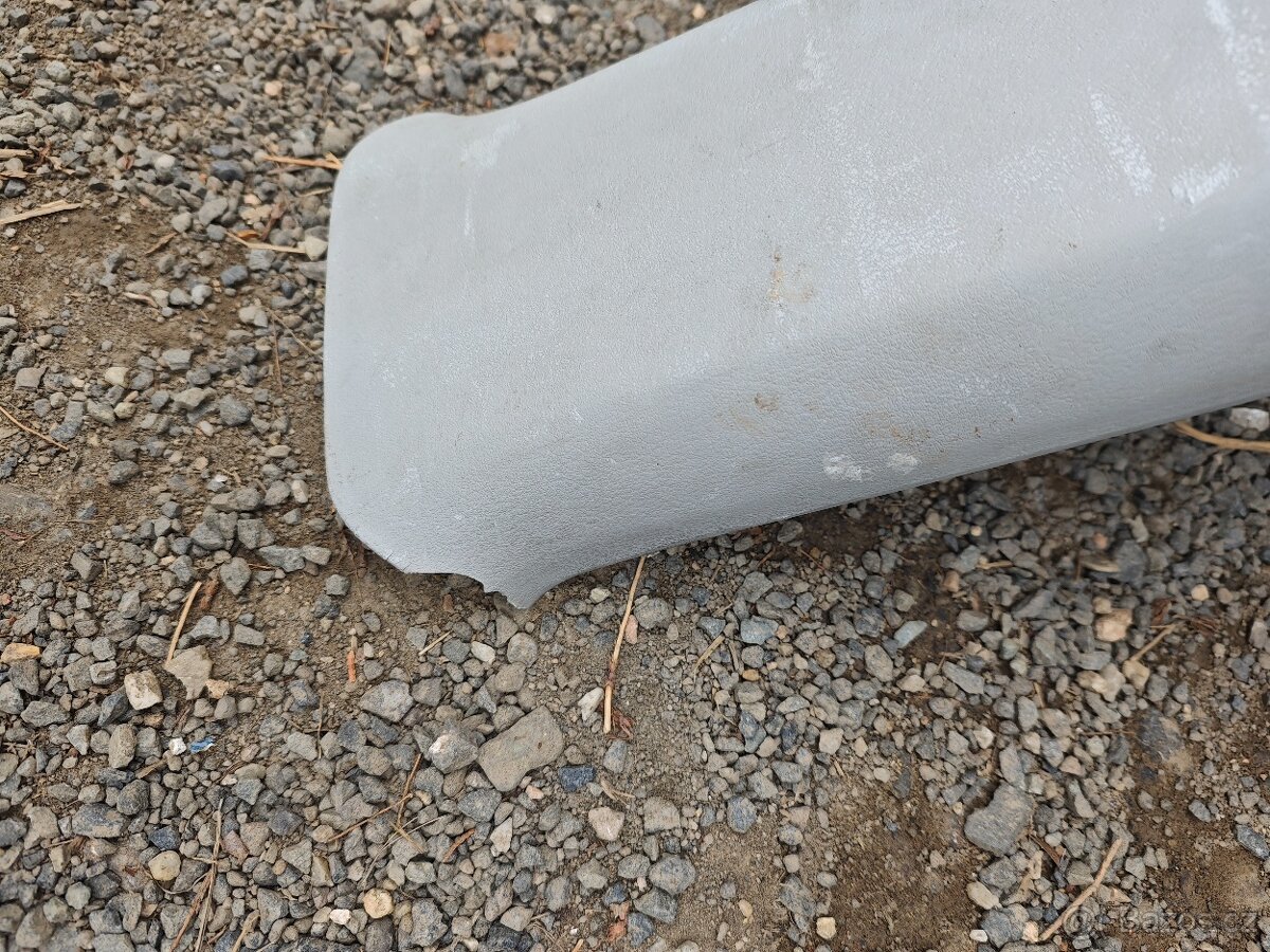 Prodám věci Interiér Multivan T4 - 6