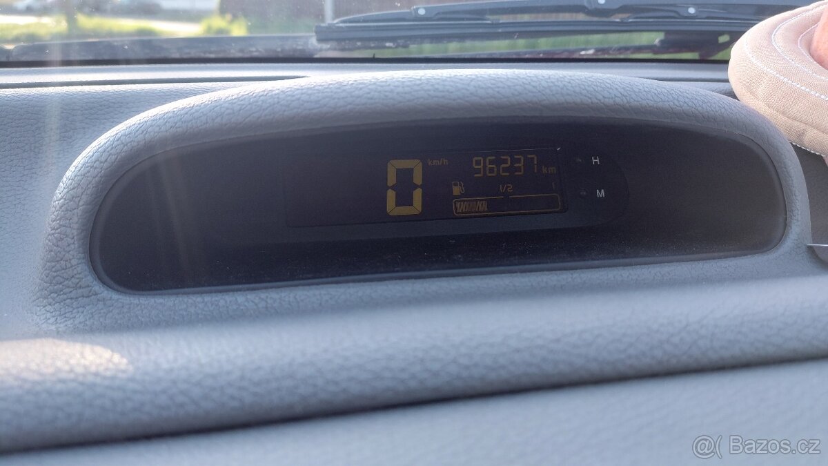 Renault Twingo 1 - 6