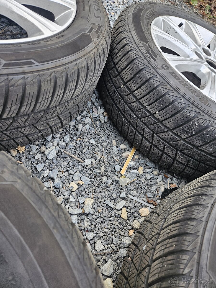 Alu kola Ford 5x108 r16 zimní - 6