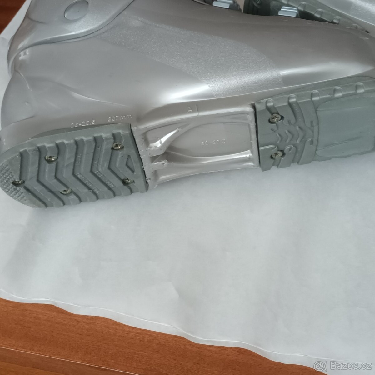 Dámské lyžáky SALOMON, vel. 26,5 - 6