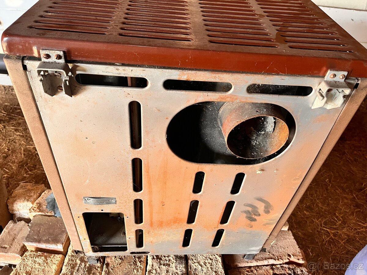 Kachle na tekuté paliva Jas 50 - 6