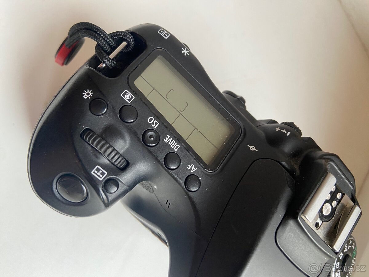 Canon EOS 80D tělo - 6