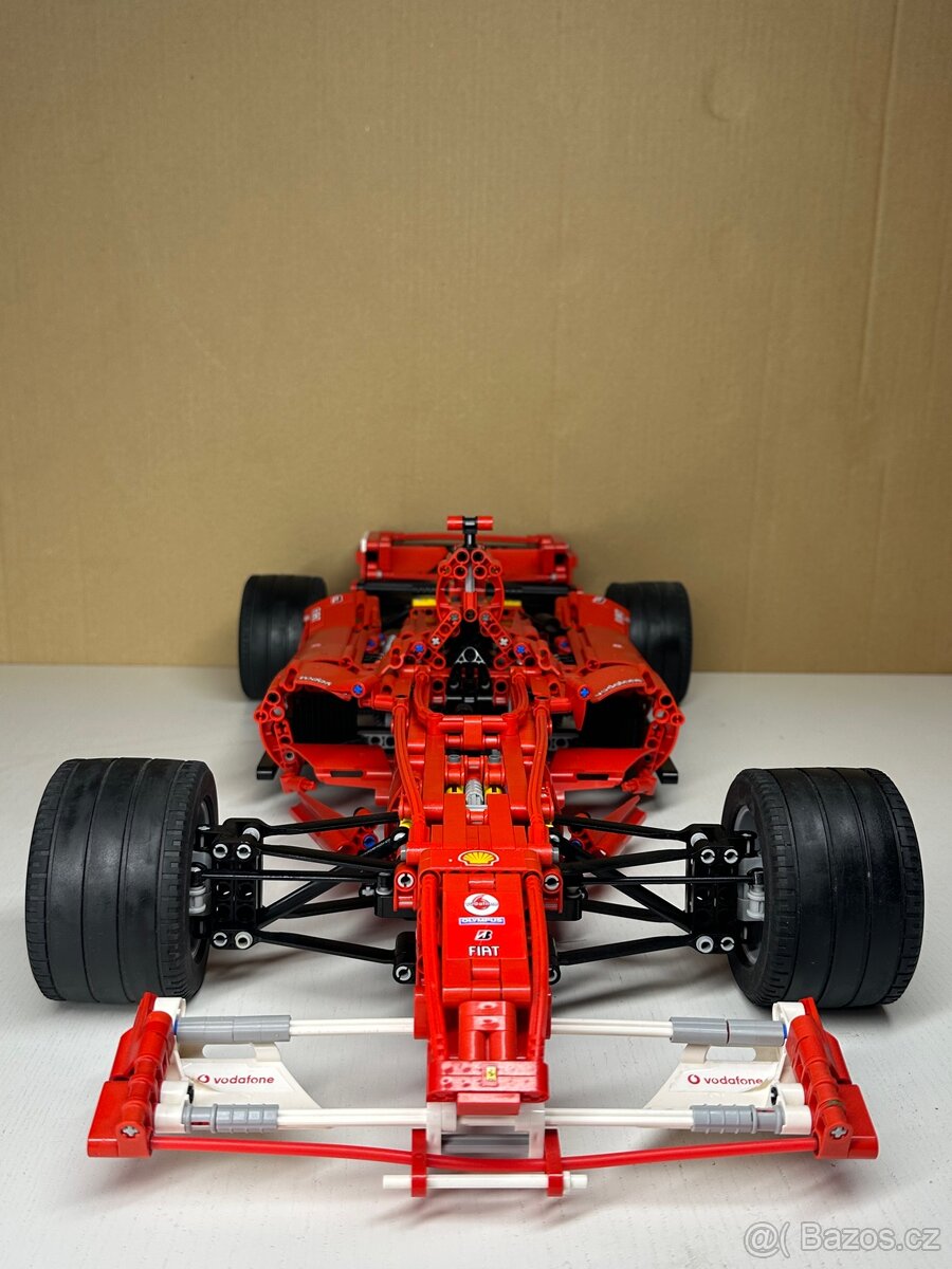 LEGO Technic Formule Ferrari F1 8674 - 6