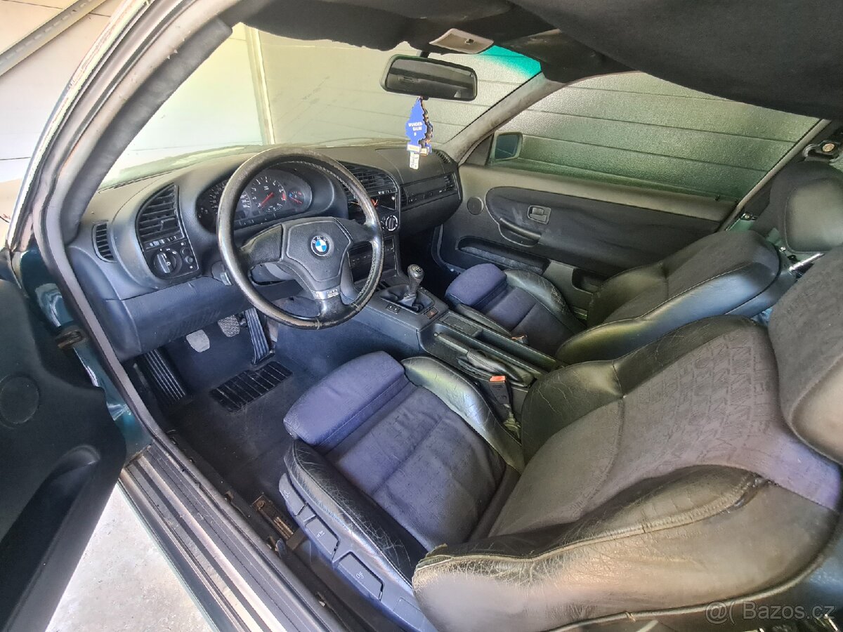 BMW E36 coupe 1.8 iS - 6