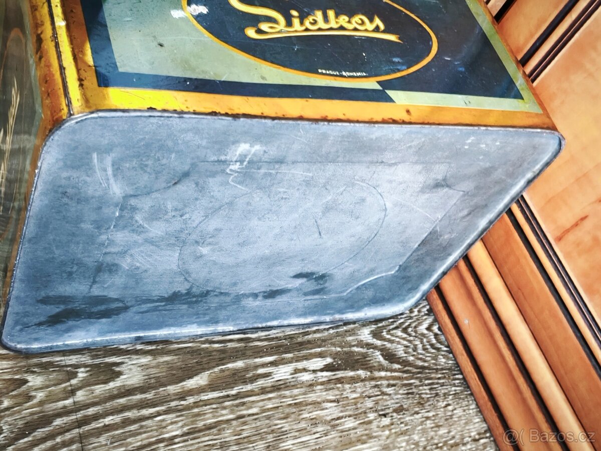 Stará velká, plechová,reklamní krabice. - 6