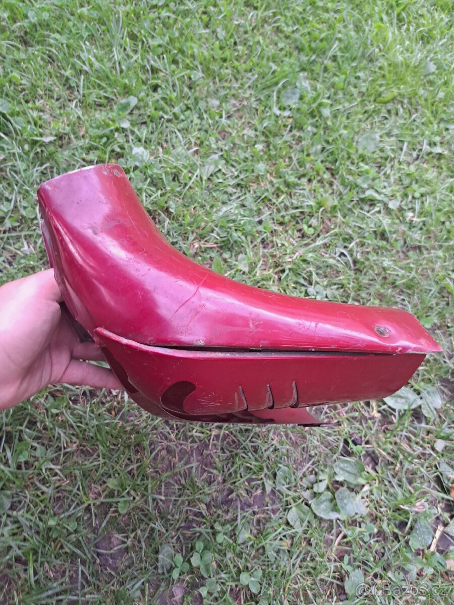 Prsíčka JAWA 50/550, 555 - 6