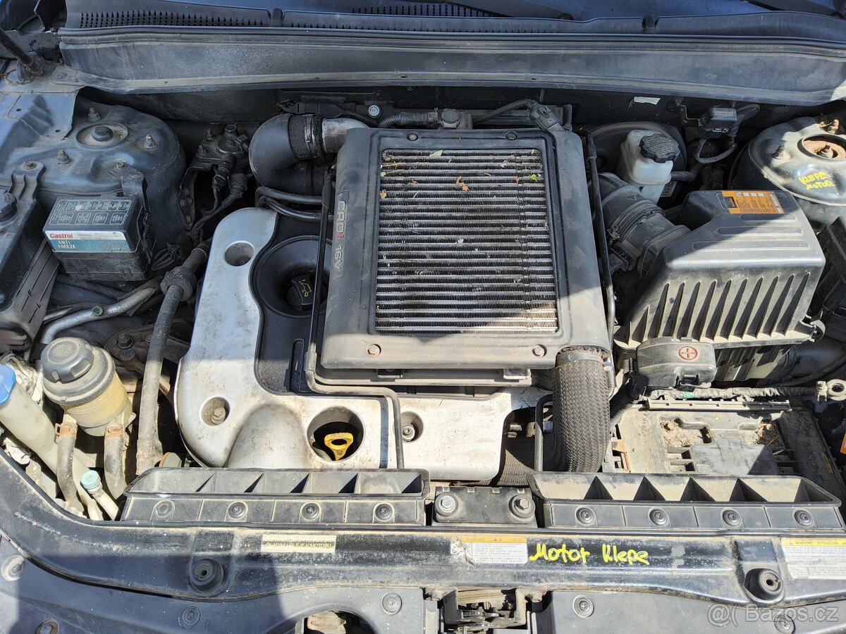 Hyundai Santa FE 2,2CRDI 2006 114kW 4WD - DILY z AUTA - 6