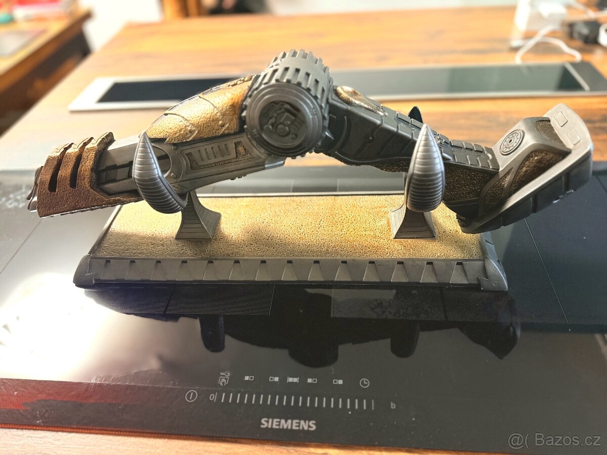 Aliens vs. Predator: Requiem – plasma cannon Sideshow - 6