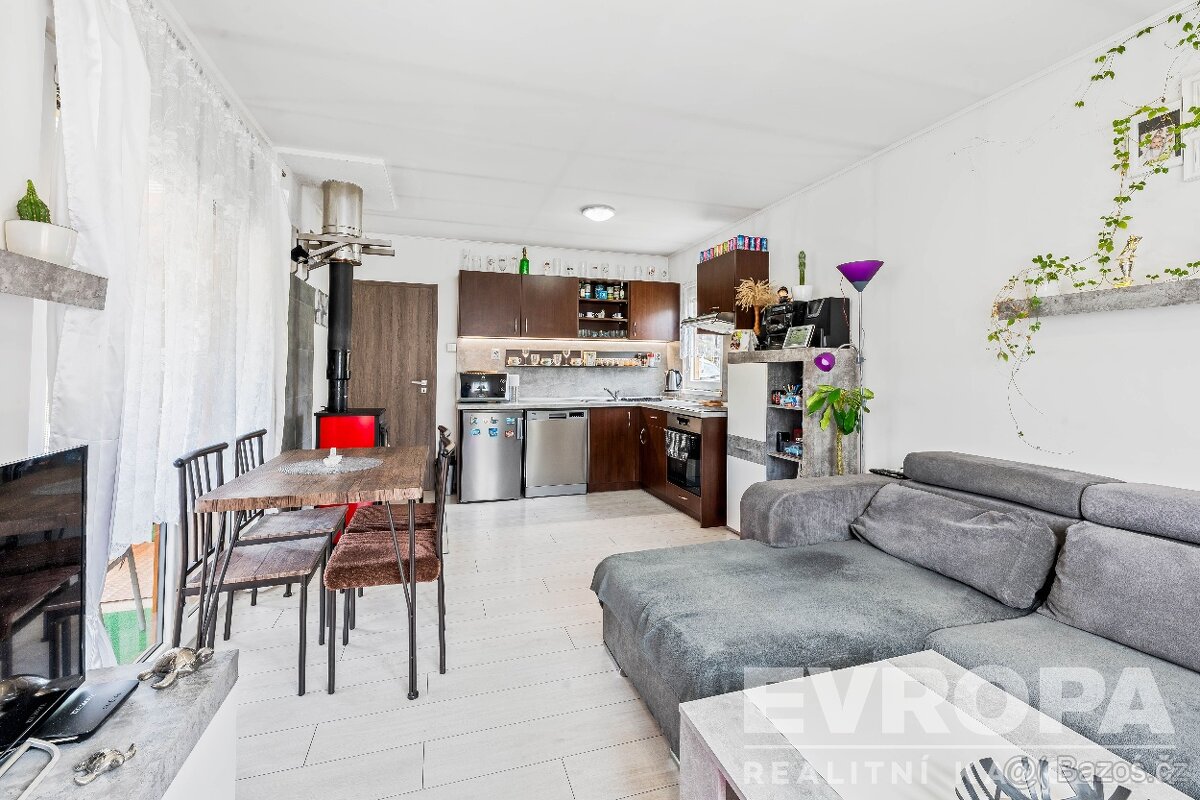 Prodej rodinného domu 2+kk o velikosti 39 m2 s celkovým poze - 6