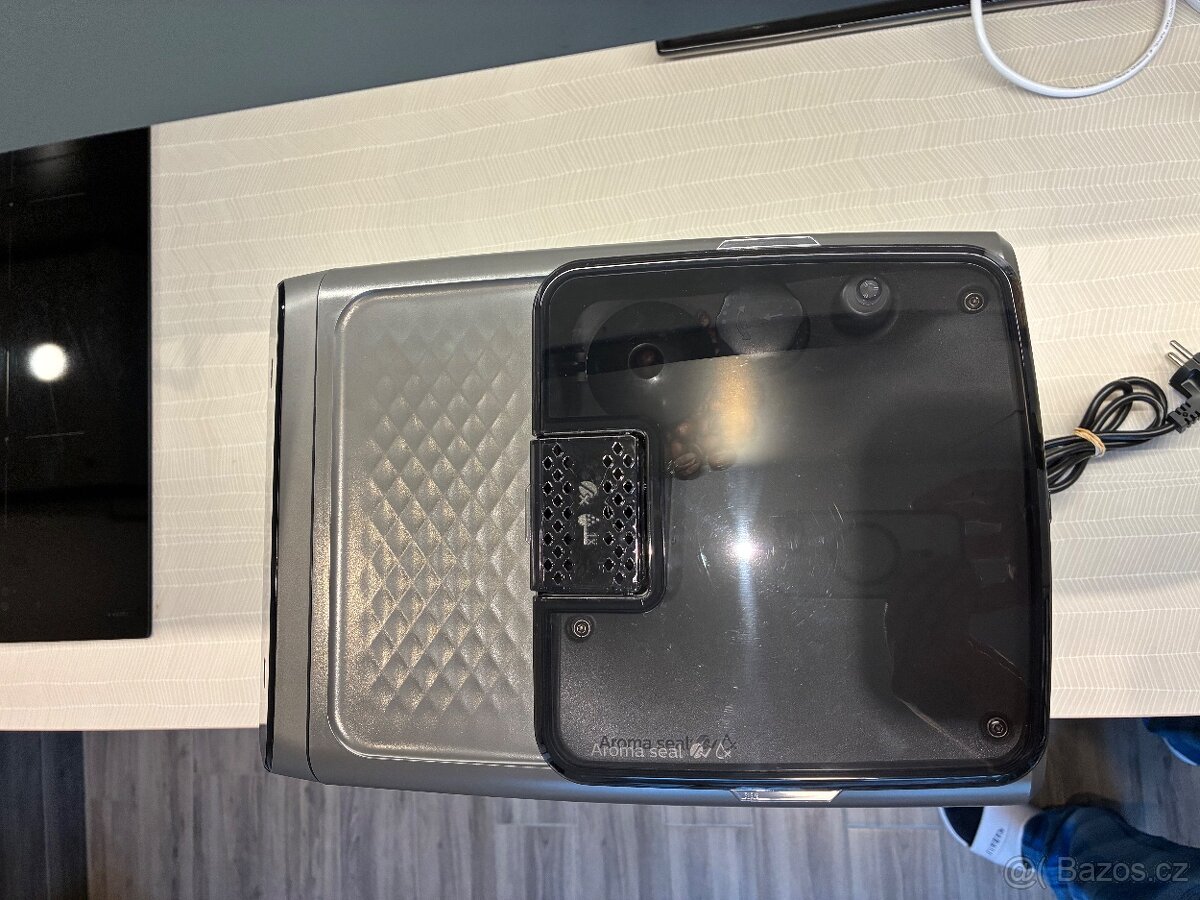 Automatická kávovar espressovač Philips - zánovní, 3 měsíce - 6